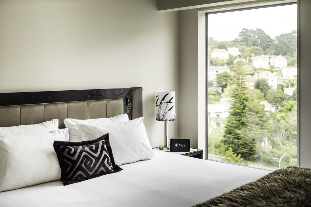 Bolton Hotel Wellington Esterno foto A bedroom at the Hotel Kabuki